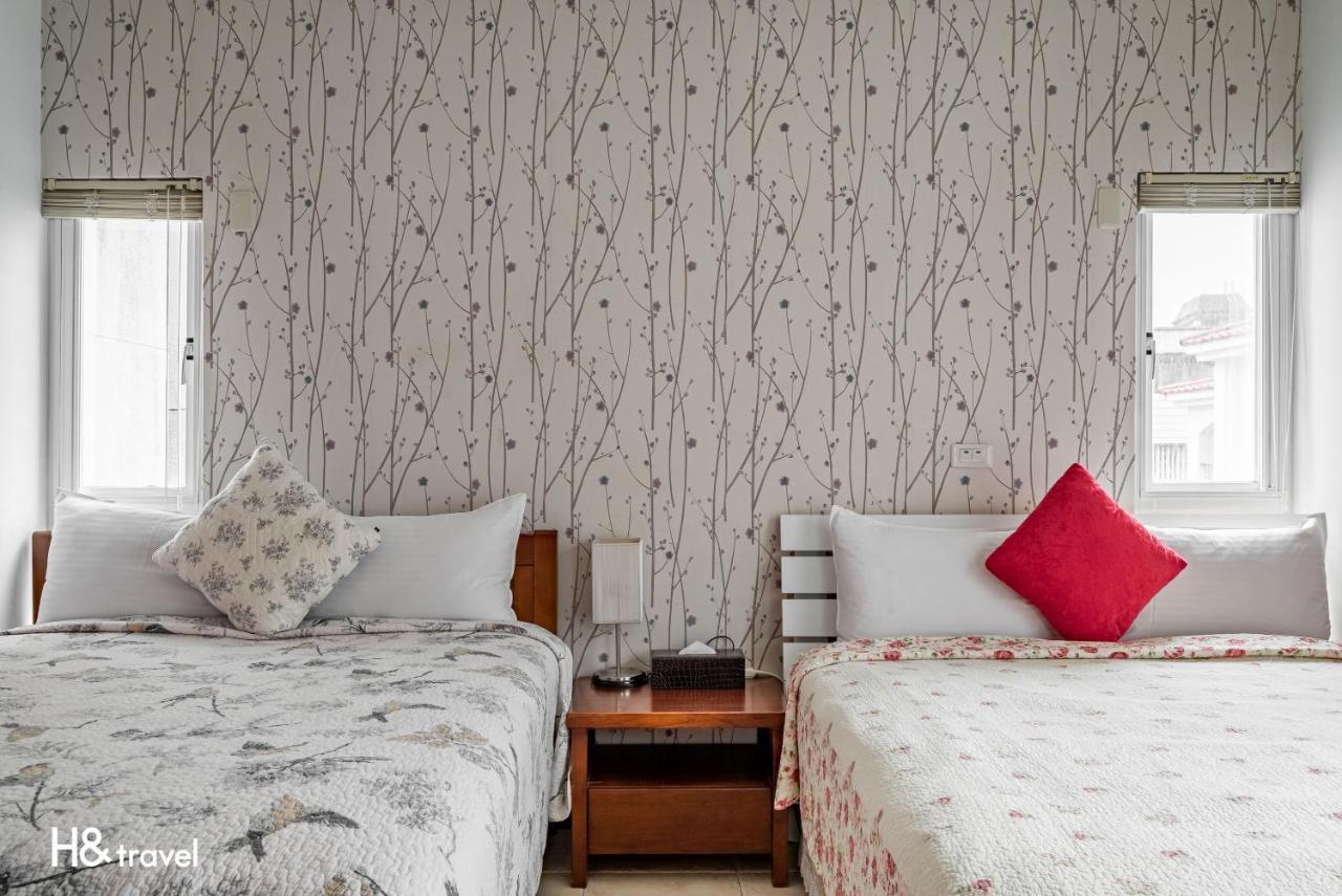 White Cotton Candy Homestay Hualien Exterior foto